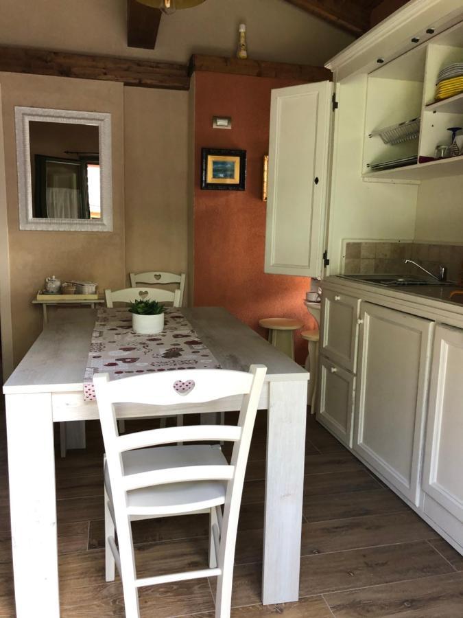 B&B La Piazzetta Кастільоне-дей-Пеполі Екстер'єр фото