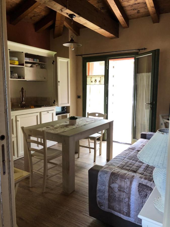 B&B La Piazzetta Кастільоне-дей-Пеполі Екстер'єр фото