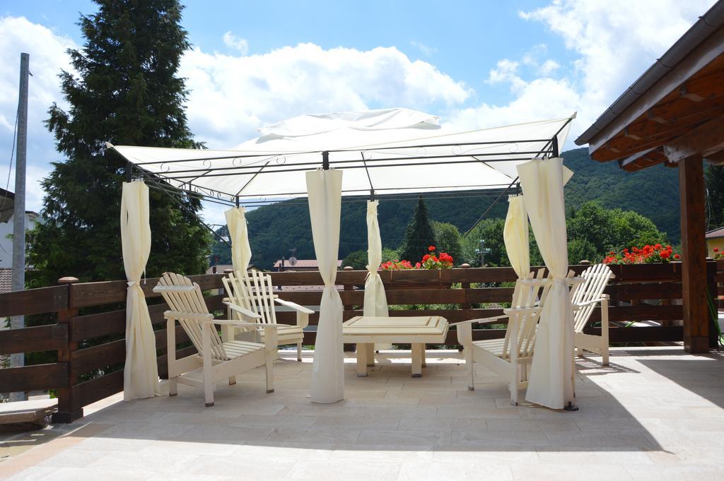 B&B La Piazzetta Кастільоне-дей-Пеполі Екстер'єр фото