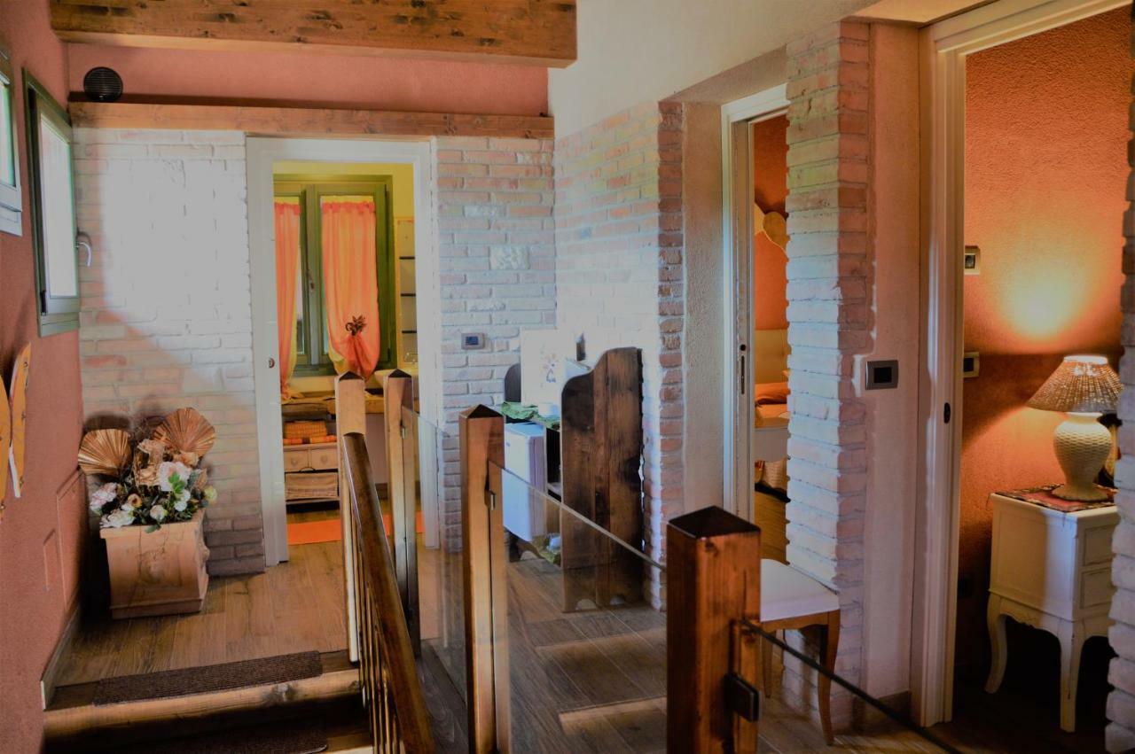 B&B La Piazzetta Кастільоне-дей-Пеполі Екстер'єр фото