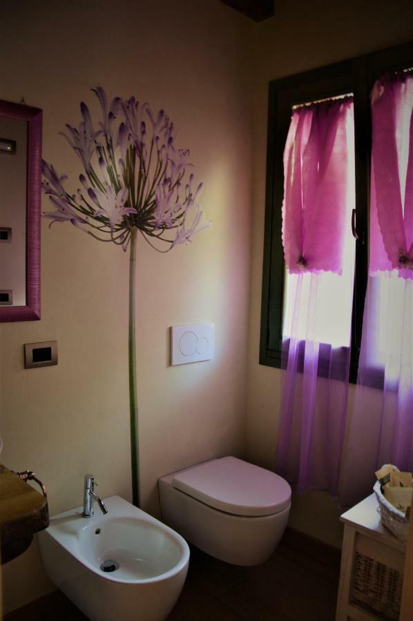 B&B La Piazzetta Кастільоне-дей-Пеполі Екстер'єр фото